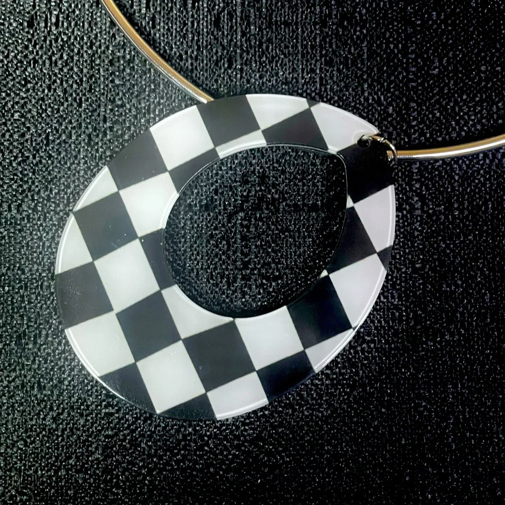 Turbo Life Cuff Choker Earring Set B&W Checkered Lg Teardrop Acrylic Silver NWT